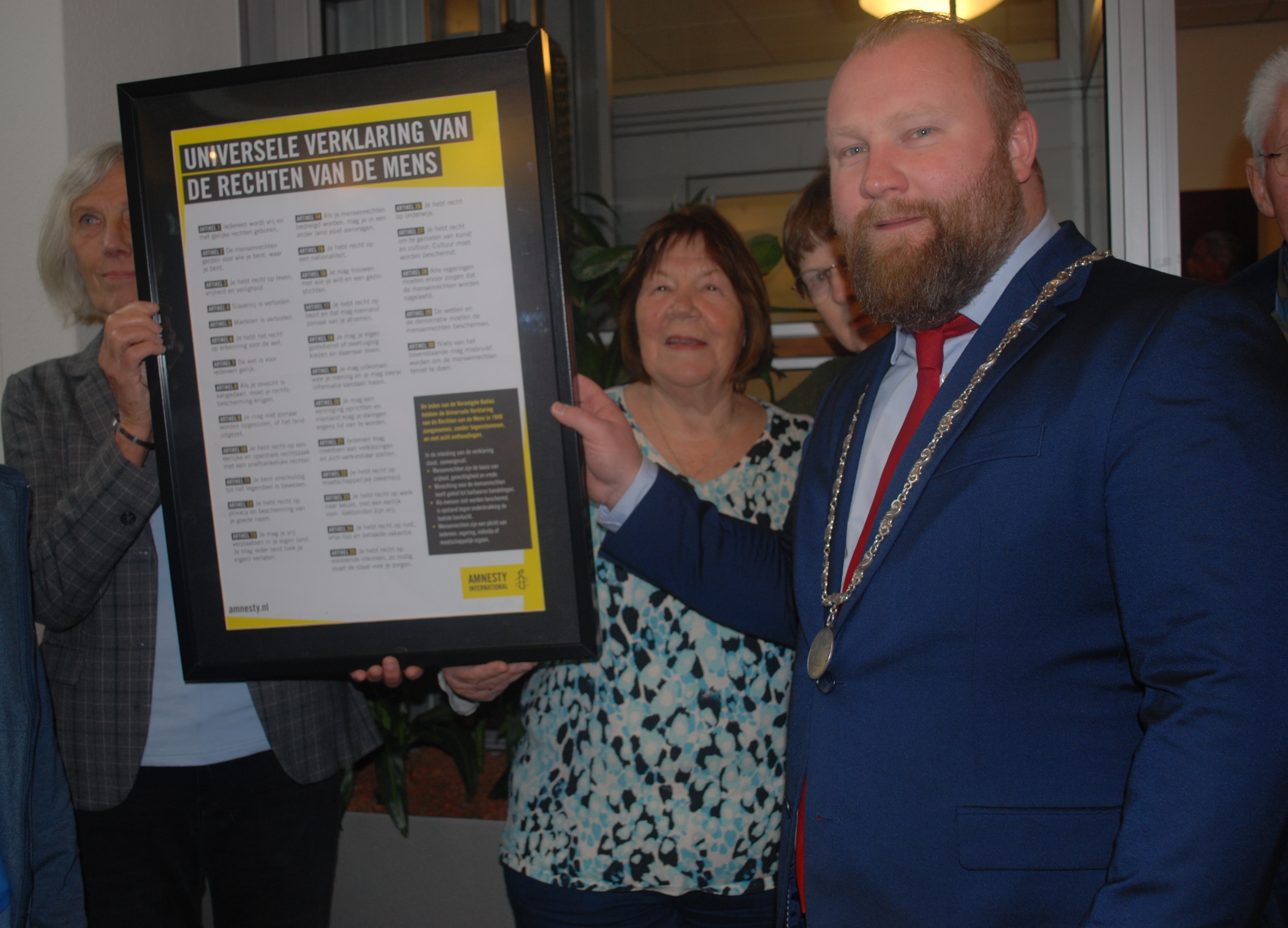 Overhandiging van de Mensenrechtenlijst DSC 0010 2